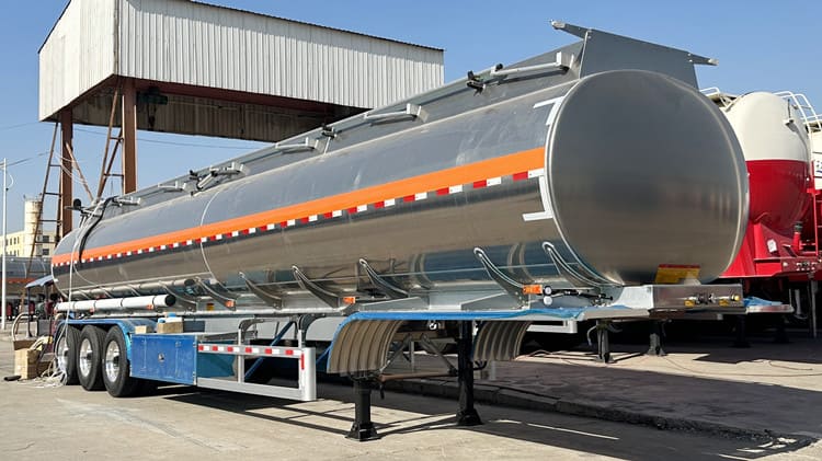 40000 Liters Road Fuel Tanker Trailer for Sale 